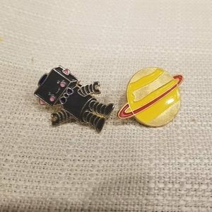 Space Case Pin Set 1